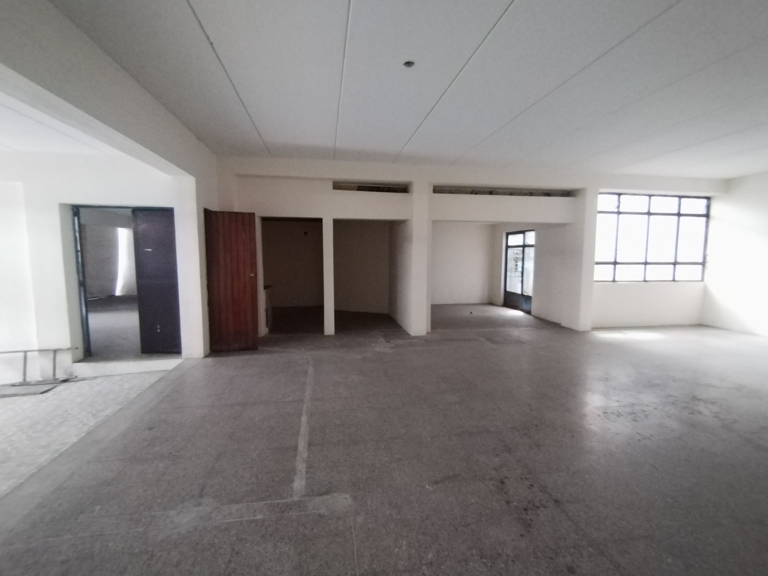 Fotografía No.4 de PROPIEDAD EN RENTA PARA USO DE BODEGA, OFIBODEGA/ OFICINA