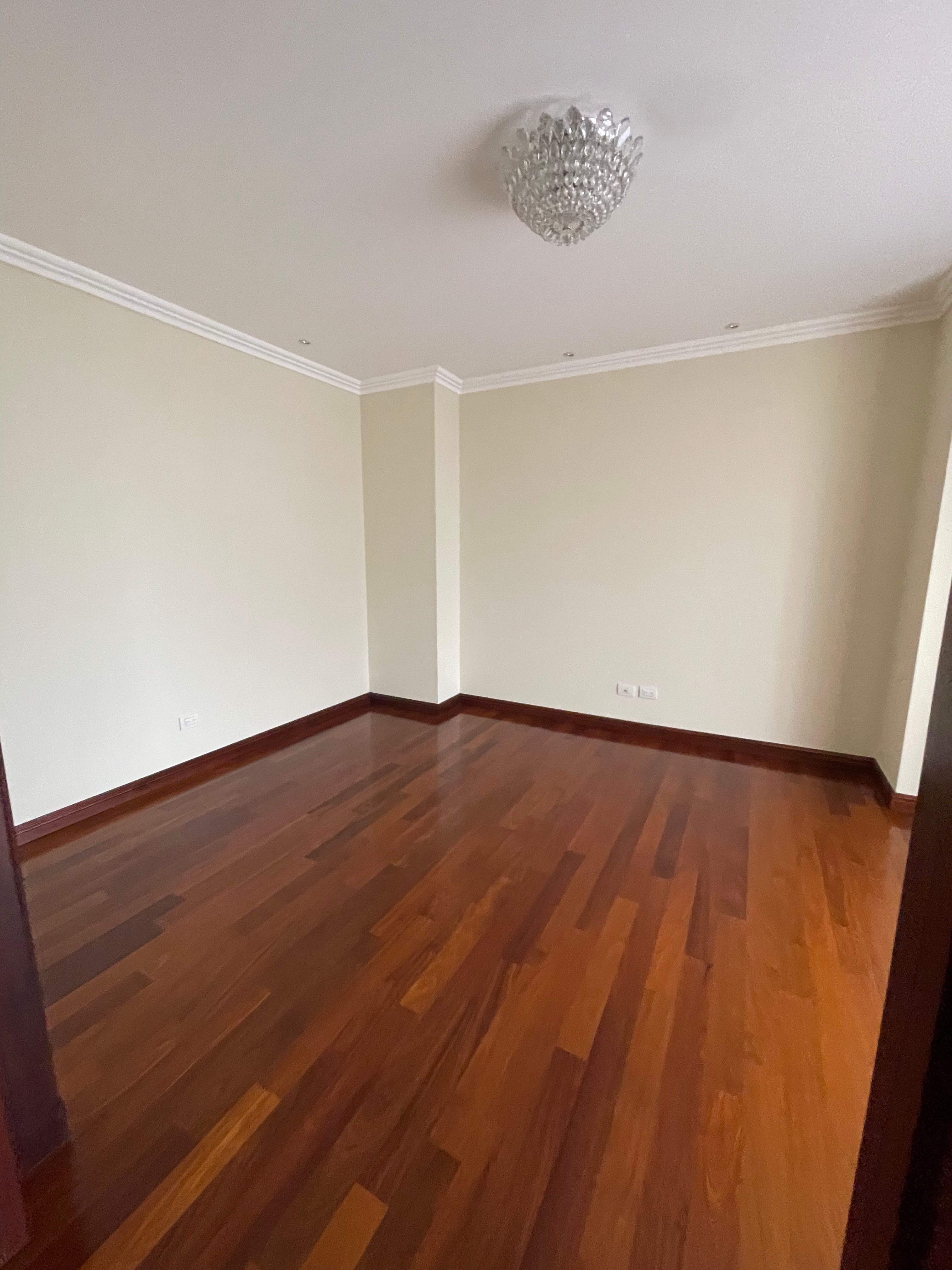 Fotografía No.2 de SE VENDE O SE RENTA APARTAMENTO QUINTA BELLA ZONA 14 