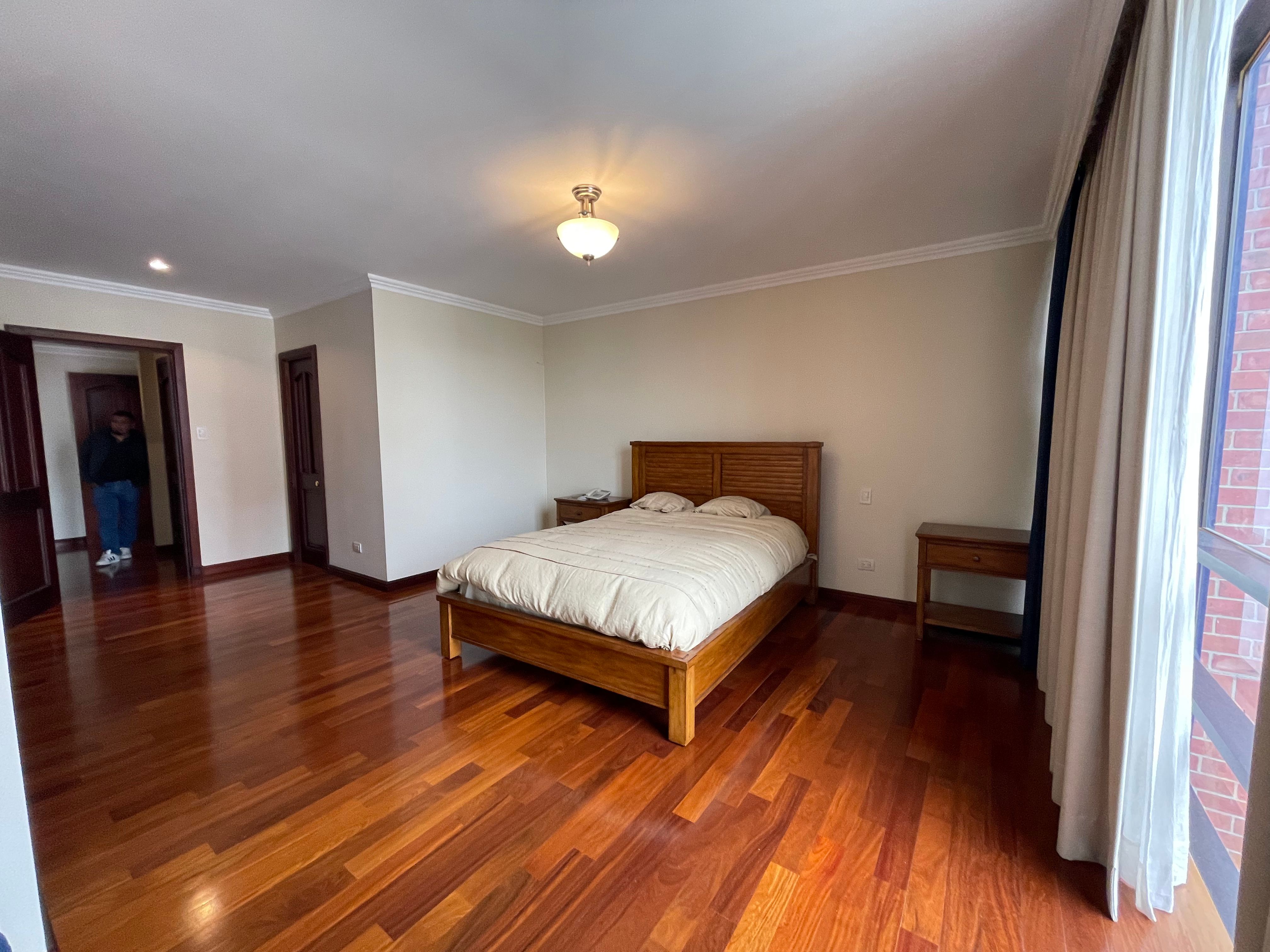Fotografía No.5 de SE VENDE O SE RENTA APARTAMENTO QUINTA BELLA ZONA 14 