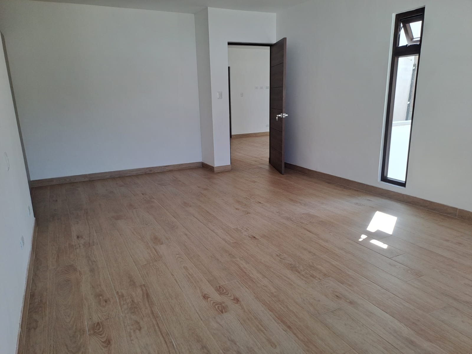 Fotografía No.2 de  CASA EN VENTA ARRAZOLA 1 CARRETERA A EL SALVADOR KM.17.5