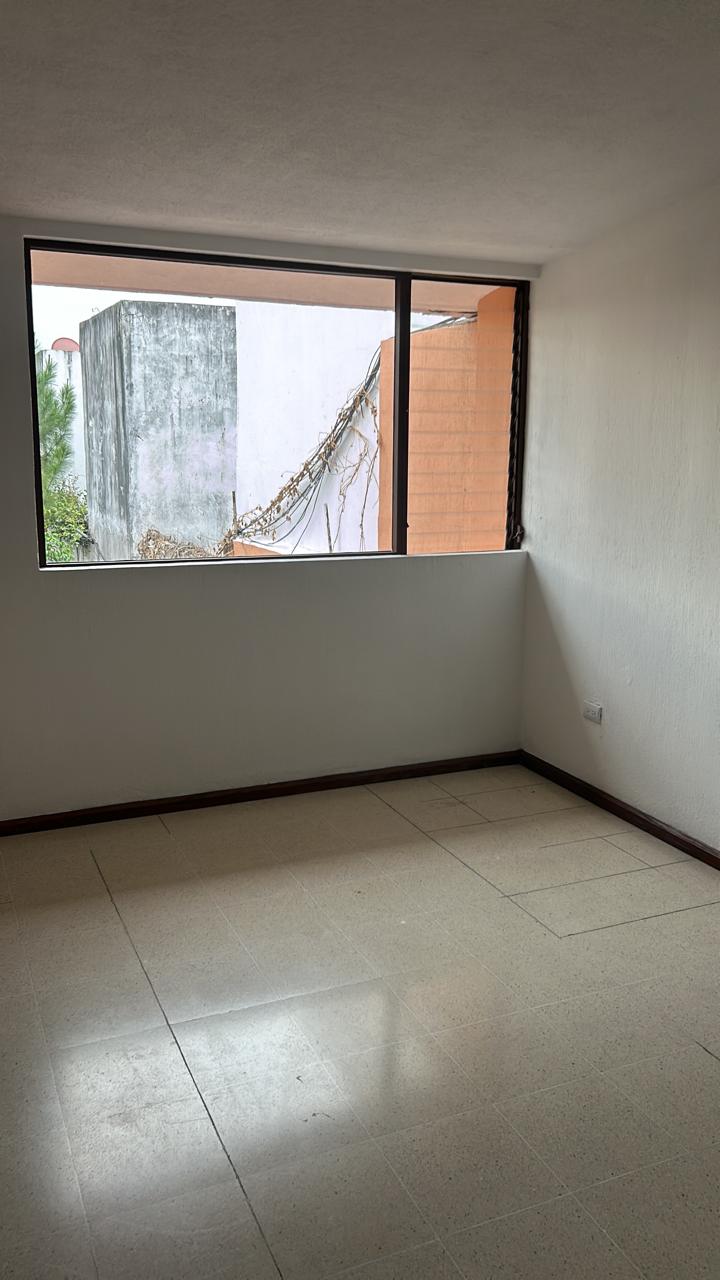 Fotografía No.0 de  CASA EN RENTA RESIDENCIALES EL VALLE ZONA 15