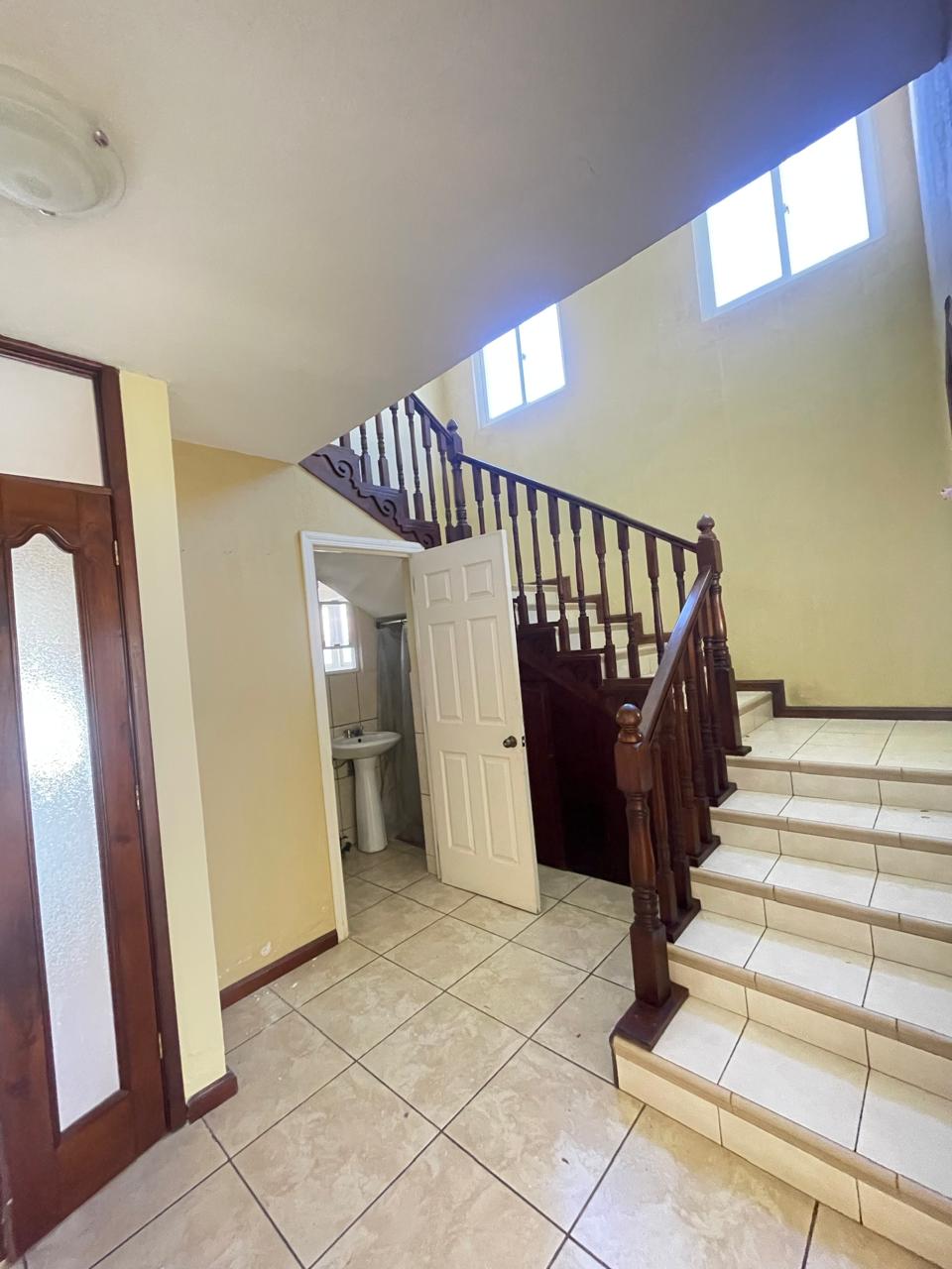 Fotografía No.3 de CASA Y TERRENO EN VENTA ARRAZOLA ll