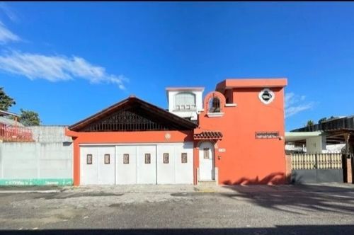 Portada de CASA EN VENTA COLONIA LOURDES ZONA 16