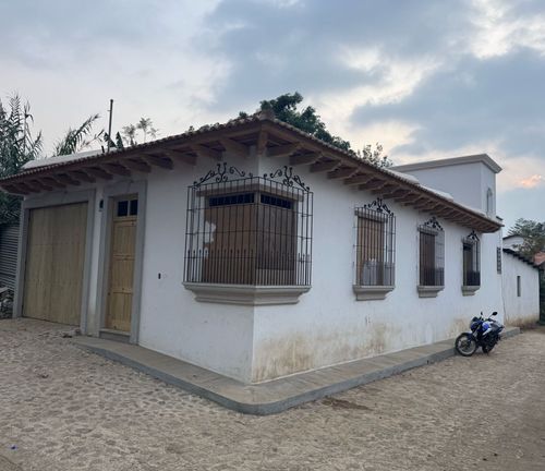 Portada de CASA NUEVA EN VENTA EN ANTIGUA GUATEMALA
