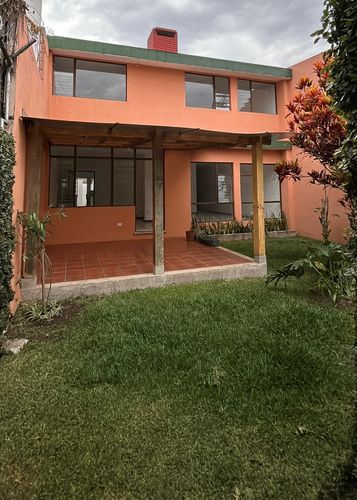 Portada de  CASA EN RENTA RESIDENCIALES EL VALLE ZONA 15