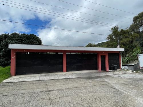 Portada de SE VENDE CASA EN RESIDENCIAL LOMA REAL, SAN CRISTOBAL, ZONA 8 DE MIXCO